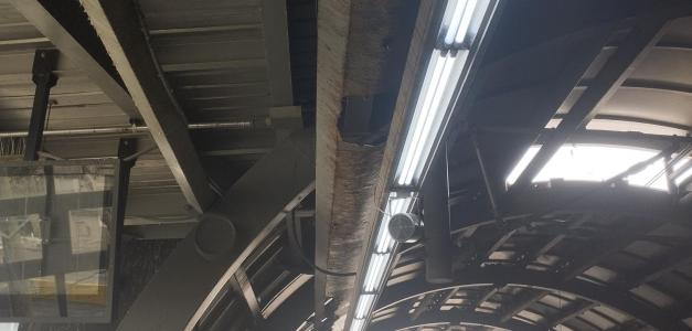 La Línea 1 del Metro: en grave estado por insalubridad, deterioro y óxido