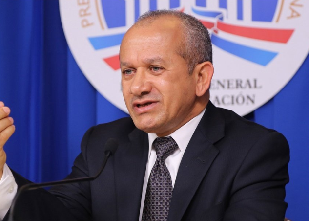 Exministro Hidalgo exonerado por falta de pruebas en caso de Alexis Medina