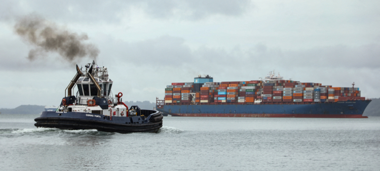 Compromiso de las Autoridades del Canal de Panamá para Reducir la Contaminación