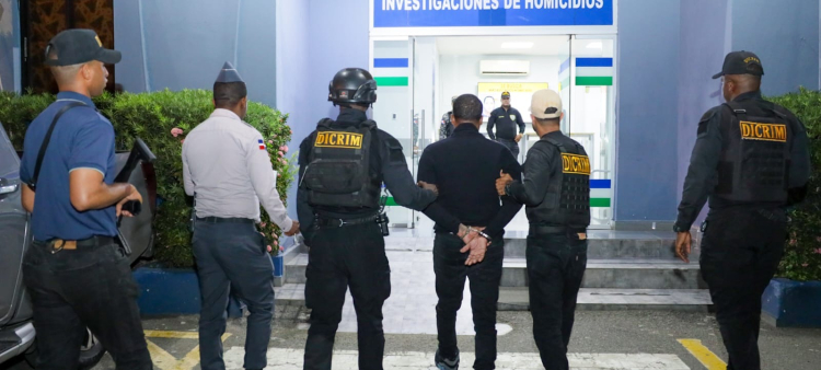 Detención por triple homicidio en Azua: Policía Nacional captura a “Copita”