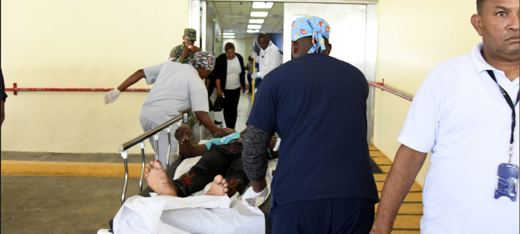 La humanización de los servicios de salud no es una prioridad para el CMD, afirma el Dr. Severo Mercedes.
