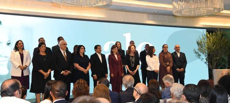 Anuncio de las Primeras Becas del Fondo Académico y Cultural Alexandra Grullón