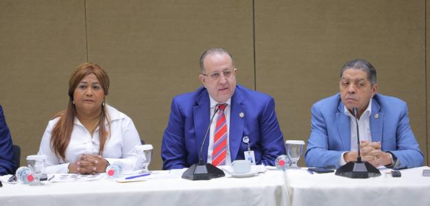 Magín Díaz: Perspectiva sobre la Situación Fiscal del País