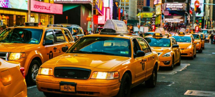 Taxistas de Nueva York amenazan con huelga