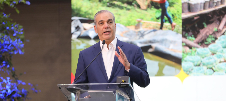 Abinader advierte a Danilo: Continuará expresándose.