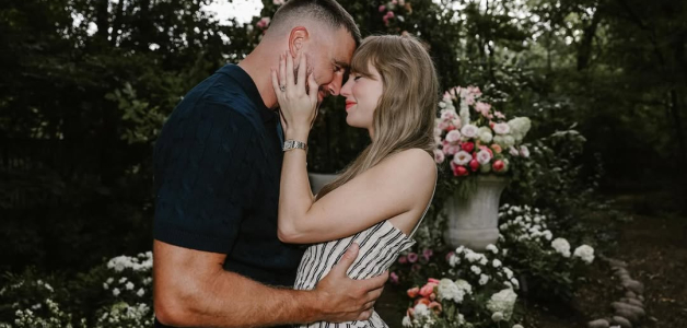 La historia de amor entre Taylor Swift y Travis: De una pulsera de la amistad a un anillo de compromiso