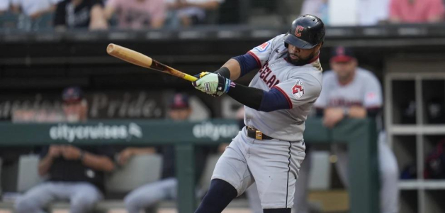 Los Guardianes de Cleveland dan de baja a Carlos Santana