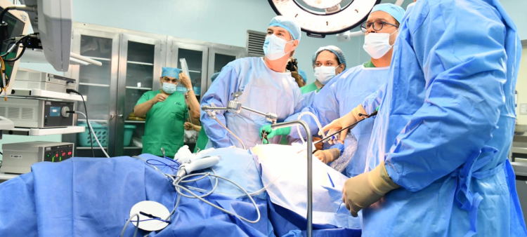 Innovadora técnica en cirugía bariátrica por Homs y Cedimat