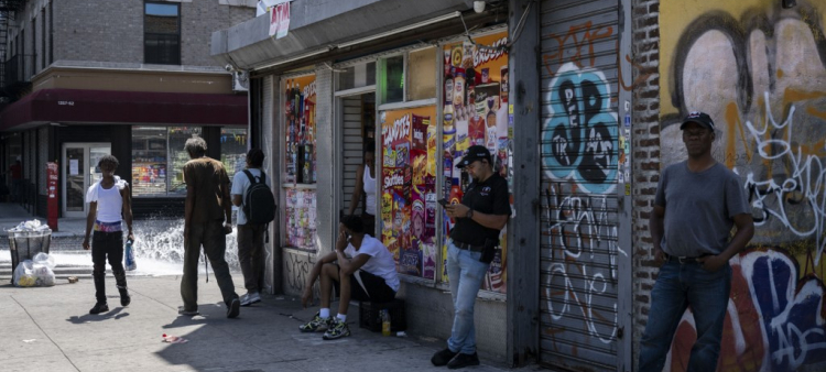 Despliegue de mil policías en el Bronx de Nueva York para abordar aumento de tiroteos