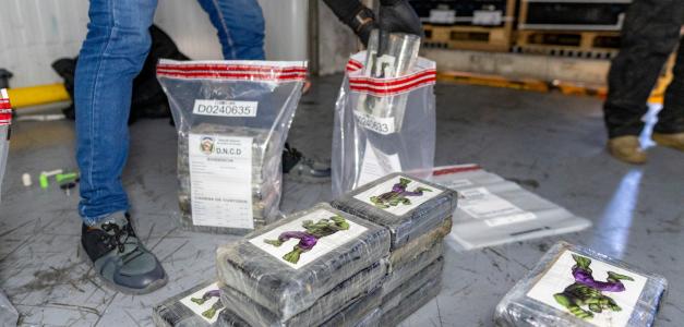 Incautación de 120 paquetes de cocaína con destino a Londres desde Puerto Caucedo