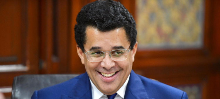 Ministro David Collado: El Turismo Resurge Tras los Desafíos del Covid y las Guerras