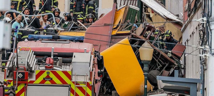 Posibles causas del accidente del funicular en Lisboa: Cable roto y contrapeso fallido