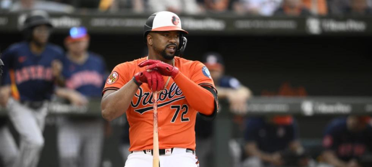 Los talentosos prospectos dominicanos que no lograron llegar como Eloy Jiménez