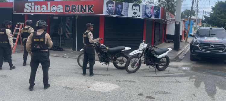 Operativo policial en “Drink Sinaloa” de Baní