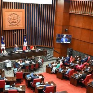 Respuesta de la Comisión del Senado al llamado a vigilia sindical: “un show de mal gusto”