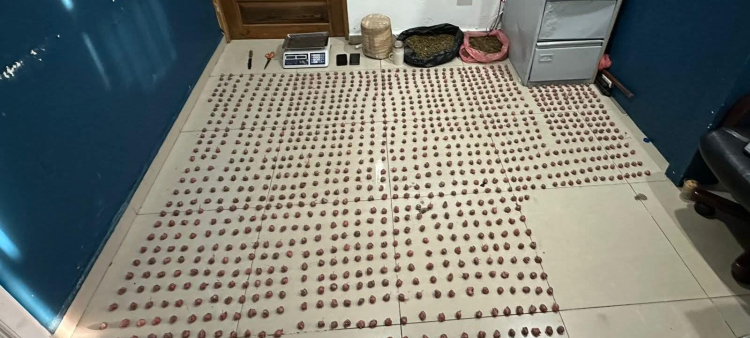 Incautación de más de mil porciones de marihuana y detención de implicado en La Romana