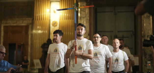 El Vaticano recibe el primer peregrinaje oficial LGBT+ durante el Jubileo
