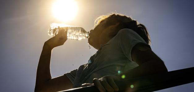 Pronóstico del tiempo: Vaguada con aguaceros dispersos y altas temperaturas en todo el país