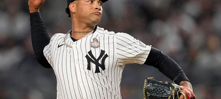 Luis Gil lidera a los Yankees en la victoria 3-1 sobre los Azulejos