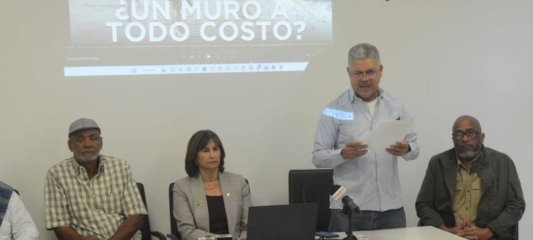 La Comisión Ambiental de la UASD rechaza propuesta de delimitar Dunas de Baní