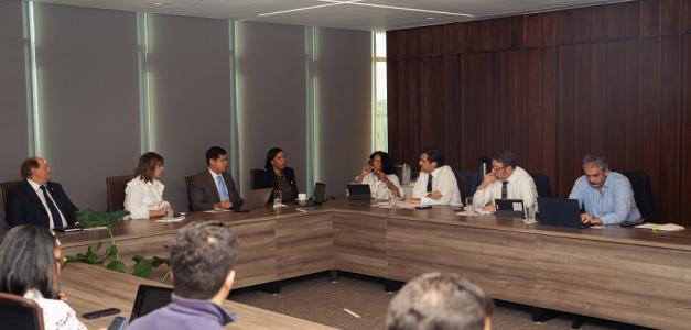 Impacto de las medidas monetarias en el crédito bancario: Informe de los bancos al FMI