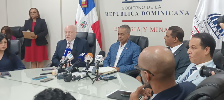 Ingresos fiscales por oro superarán los 20,000 millones de pesos
