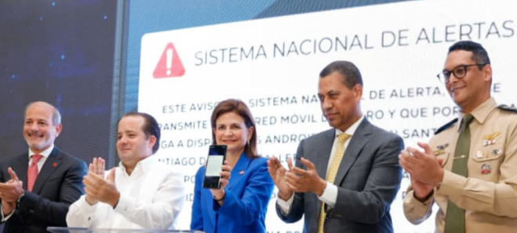 Claro, pionera en soporte al Sistema Nacional de Alertas con infraestructura tecnológica lista