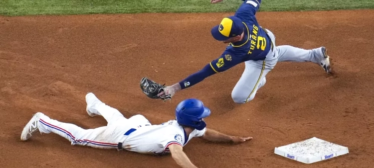 Burger impulsa a los Rangers a barrer a los Cerveceros con dos jonrones