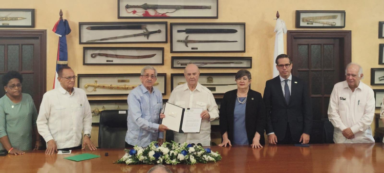 Informe del CES: Hipólito espera que no quede en el olvido.