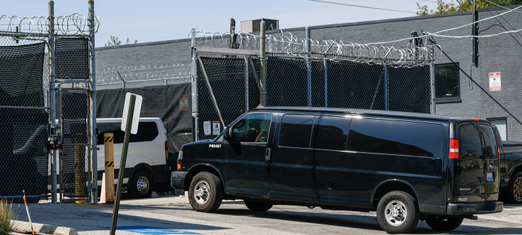 Un 44 % de migrantes deportados por Arizona vivían en EEUU por más de 10 años