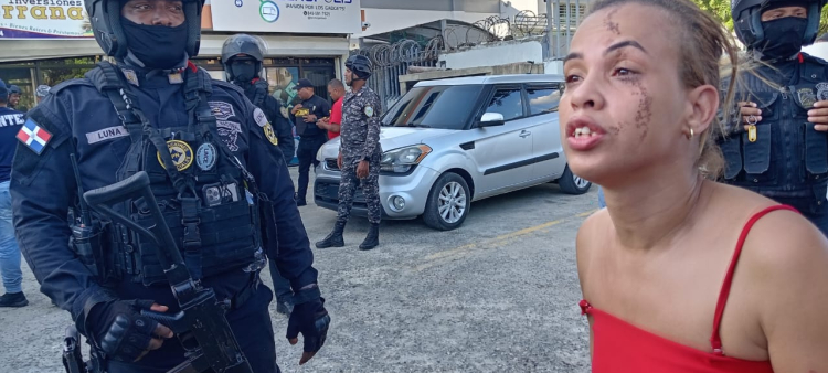 Familiares de víctimas de tiroteo en Santiago denuncian ejecución.