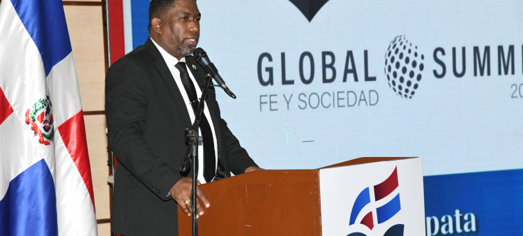 La falta de fe en Dios como causa de los problemas sociales, según el Pastor Ángel Zapata