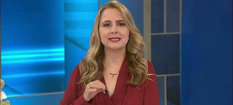 Retraso de más de una hora en la transmisión del programa de Nuria Piera por Color Visión
