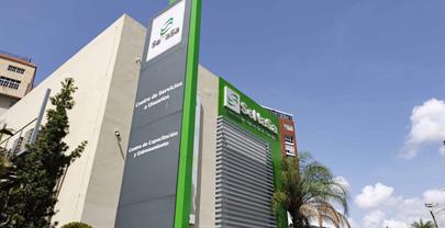 El Gobierno responde al escándalo de la crisis de Senasa