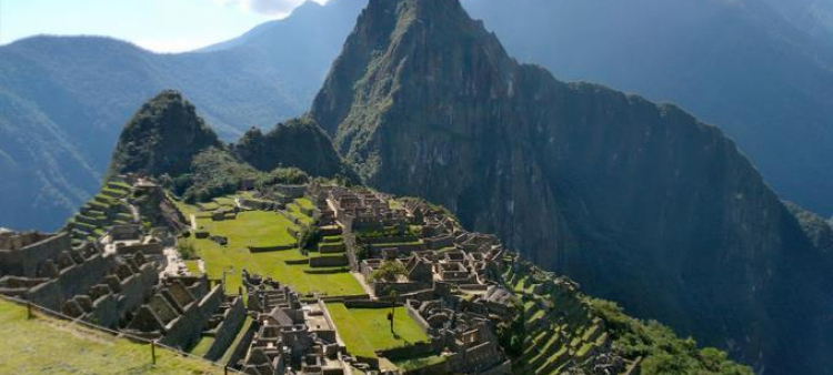 Evacuación de 1,400 turistas varados en Machu Picchu, Perú