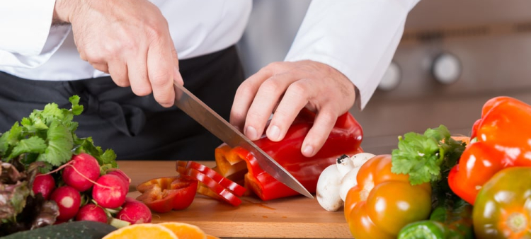 Formación en Gastronomía RD25-30: Preparándose para la Cocina del Futuro