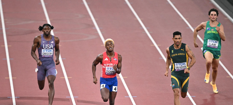 Alexander Ogando triunfa en las semifinales del Mundial de Atletismo