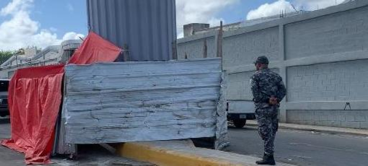 Desprendimiento de Concreto en Columna del Metro de Los Alcarrizos: Intervención Policial