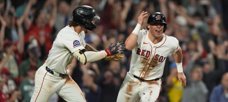 Medias Rojas vencen a los Atléticos en un emocionante encuentro 5-4
