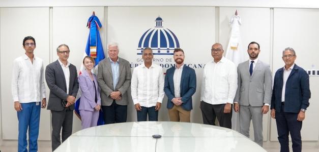 Delegación de EE.UU. analiza avances en producción de tierras raras
