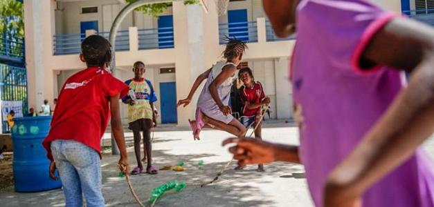 La educación en Haití: un “alto riesgo” para tres de cada diez niños