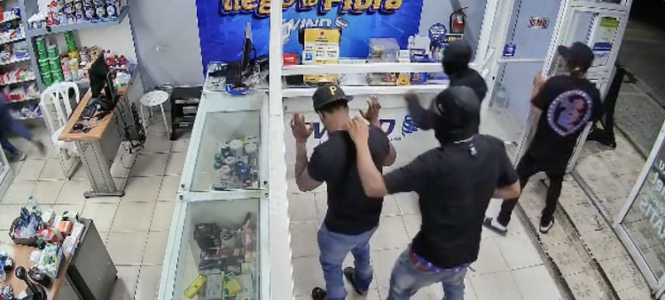 Asalto a mano armada a farmacia en Paya, Baní