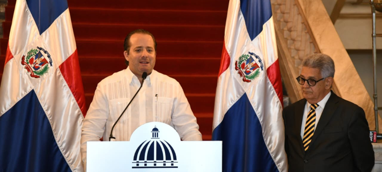 Desconocimiento de Leonel sobre apagón en AILA es “inaceptable”