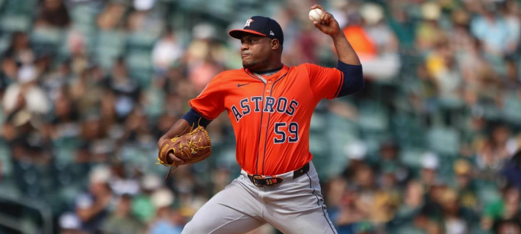 Walker y Framber Valdez ponen fin a la mala racha de los Astros de Houston