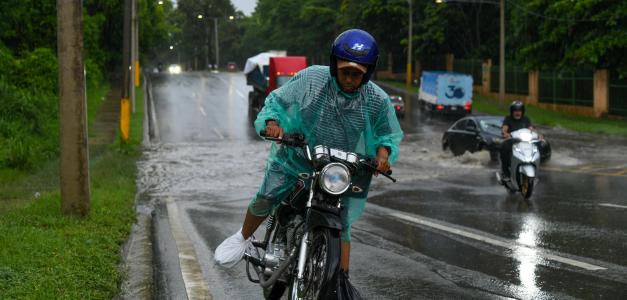Alertas del COE: 5 provincias en alerta roja, 14 en alerta amarilla y 11 en alerta verde