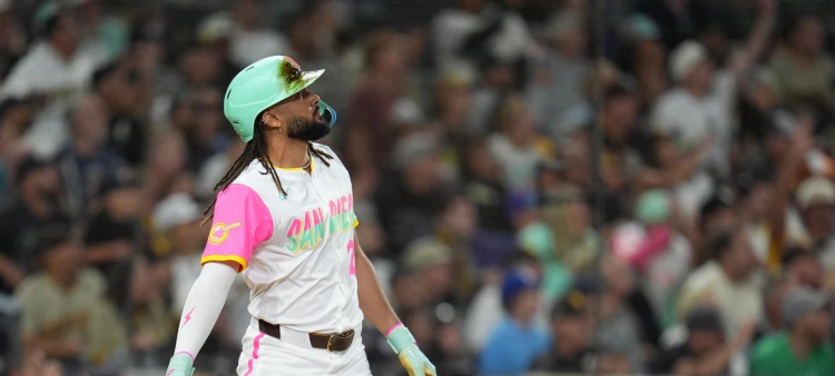 Fernando Tatís Jr. logra grand slam asegurando pase de los Padres a los playoffs