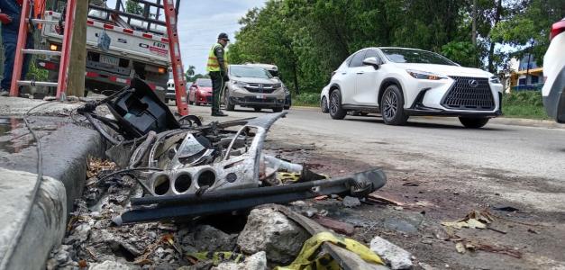 Trágico accidente en Santiago: Cuatro adolescentes fallecen al estrellarse una camioneta