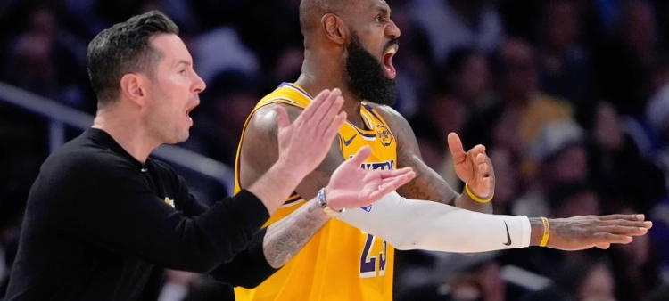 Temas destacados en el Día de Medios de la NBA: El futuro de LeBron, la situación de Kawhi y la salud de Tatum