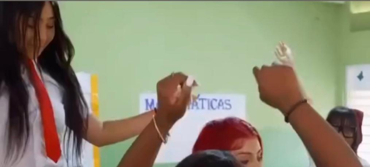 Vecinos impactados por video vulgar filmado en escuela