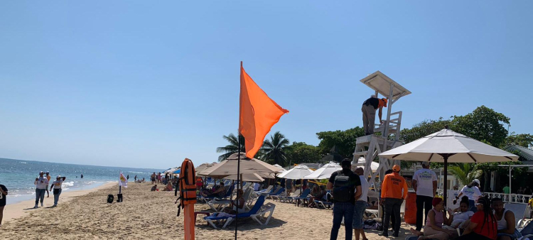 Alerta de Oleaje Peligroso en la Costa Atlántica: Advertencia de Indomet